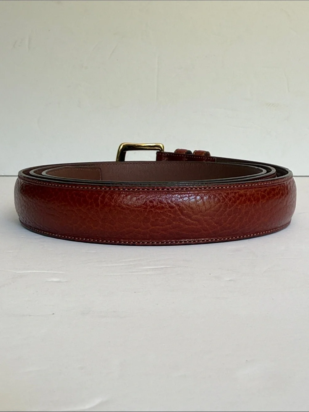 Roundtree & Yorke rich mahogany